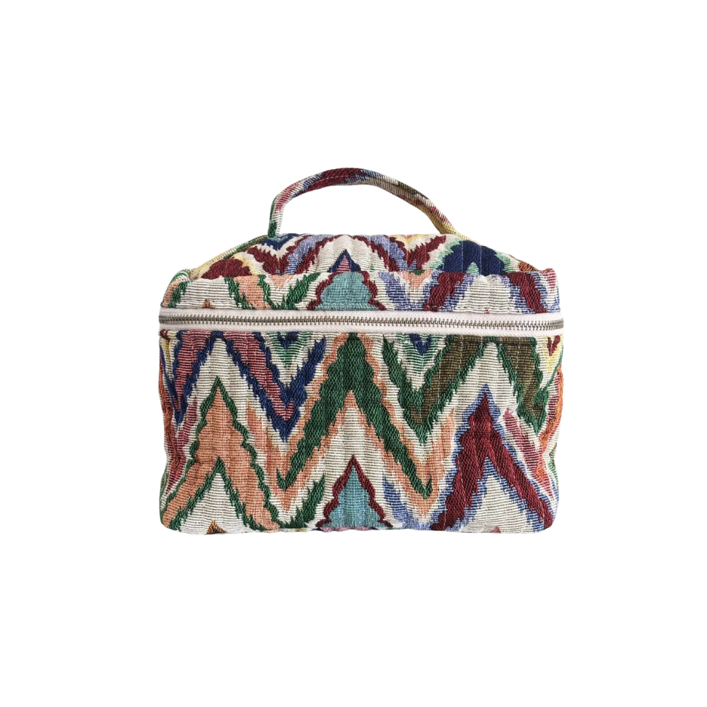 KHUS The jacquard Vanity Al Ula